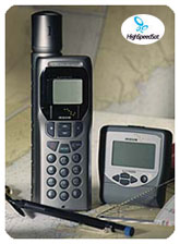 The smallest Iridium phone 9555